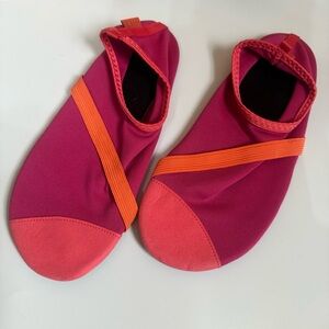 Fitkick Foldable Minimalist Footwear Barefoot Yoga Sporty Water Shoes 8.5-9.5
